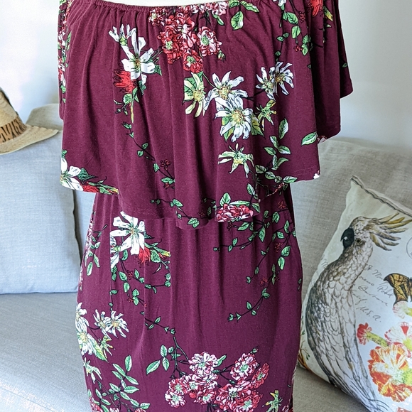 Summer Dress.     A19 - Picture 2 of 6